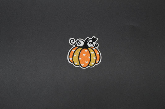 Heart Pattern Pumpkin Embroidered Iron-On Patch – Cute Whimsical Fall Autumn Appliqué